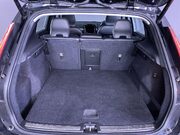 Volvo XC40 1.5 T3 Inscription SUV 5dr Petrol Manual Euro 6 (s/s) (163 ps) Leather - Cr 13