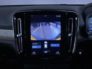 Volvo XC40 1.5 T3 Inscription SUV 5dr Petrol Manual Euro 6 (s/s) (163 ps) Leather - Cr 24