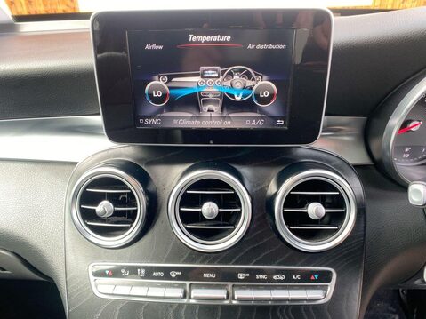 Mercedes-Benz GLC 2.1 GLC250d AMG Line (Premium) SUV 5dr Diesel G-Tronic 4MATIC Euro 6 (s/s) 26