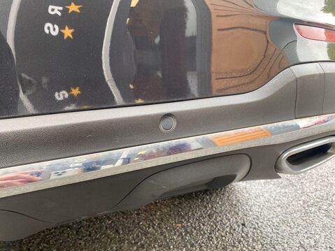 Mercedes-Benz GLC 2.1 GLC250d AMG Line (Premium) SUV 5dr Diesel G-Tronic 4MATIC Euro 6 (s/s) 6