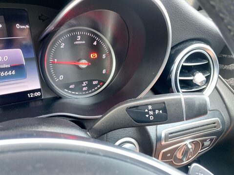 Mercedes-Benz GLC 2.1 GLC250d AMG Line (Premium) SUV 5dr Diesel G-Tronic 4MATIC Euro 6 (s/s) 14