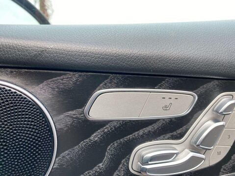 Mercedes-Benz GLC 2.1 GLC250d AMG Line (Premium) SUV 5dr Diesel G-Tronic 4MATIC Euro 6 (s/s) 19