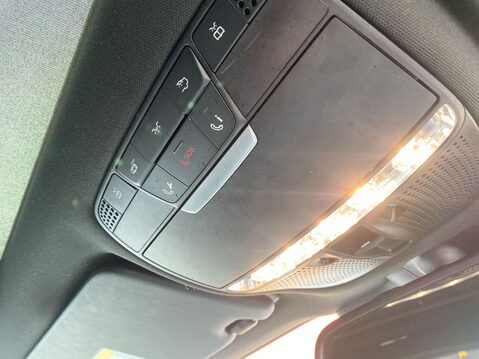 Mercedes-Benz GLC 2.1 GLC250d AMG Line (Premium) SUV 5dr Diesel G-Tronic 4MATIC Euro 6 (s/s) 18