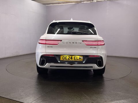 Genesis GV70 2.5T Luxury SUV 5dr Petrol Auto 4WD Euro 6 (s/s) (304 ps) 7