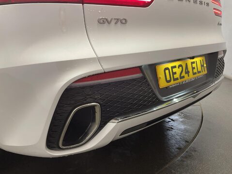 Genesis GV70 2.5T Luxury SUV 5dr Petrol Auto 4WD Euro 6 (s/s) (304 ps) 14
