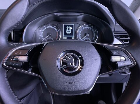 Skoda Kamiq 1.0 TSI SE Drive SUV 5dr Petrol Manual Euro 6 (s/s) (95 ps) Cruise - Blueto 22