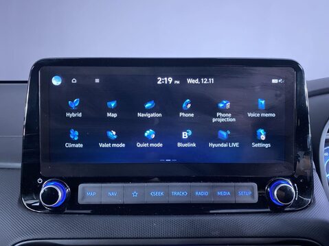 Hyundai KONA 1.6 h-GDi Premium SUV 5dr Petrol Hybrid DCT Euro 6 (s/s) (141 ps) Bluetooth 33