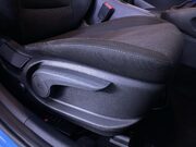 Hyundai KONA 1.6 h-GDi Premium SUV 5dr Petrol Hybrid DCT Euro 6 (s/s) (141 ps) Bluetooth 26