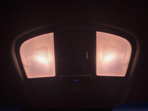 Hyundai KONA 1.6 h-GDi Premium SUV 5dr Petrol Hybrid DCT Euro 6 (s/s) (141 ps) Bluetooth 18