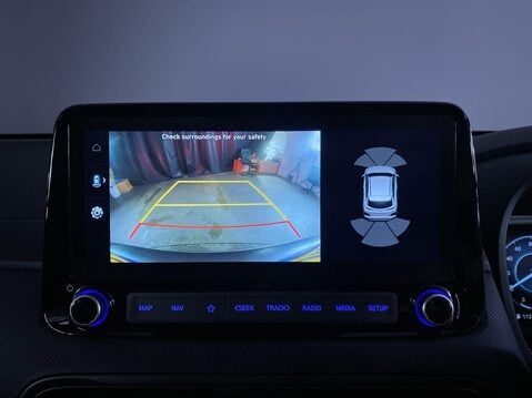 Hyundai KONA 1.6 h-GDi Premium SUV 5dr Petrol Hybrid DCT Euro 6 (s/s) (141 ps) Bluetooth 24