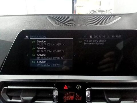 BMW 3 Series 2.0 330e 12kWh M Sport Saloon 4dr Petrol Plug-in Hybrid Auto Euro 6 (s/s) ( 11