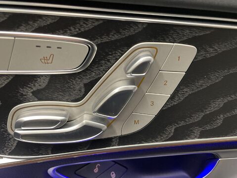 Mercedes-Benz EQC EQC 400 80kWh AMG Line (Premium Plus) SUV 5dr Electric Auto 4MATIC (408 ps) 24