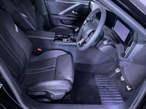 Vauxhall Astra 1.2 Turbo GS Sports Tourer 5dr Petrol Manual Euro 6 (s/s) (130 ps) Bluetoot 15