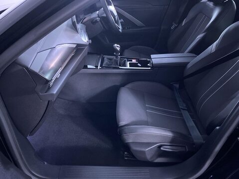 Vauxhall Astra 1.2 Turbo GS Sports Tourer 5dr Petrol Manual Euro 6 (s/s) (130 ps) Bluetoot 17