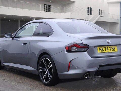 BMW 2 Series 2.0 220i M Sport Coupe 2dr Petrol Auto Euro 6 (s/s) (184 ps) Sat Nav - Crui 3