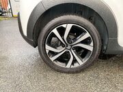 Citroen C3 1.2 PureTech Shine Plus Hatchback 5dr Petrol Manual Euro 6 (s/s) (83 ps) C 2