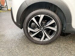 Citroen C3 1.2 PureTech Shine Plus Hatchback 5dr Petrol Manual Euro 6 (s/s) (83 ps) C