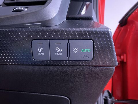 Audi A1 1.0 TFSI 30 Technik Sportback 5dr Petrol Manual Euro 6 (s/s) (110 ps) Bluet 23