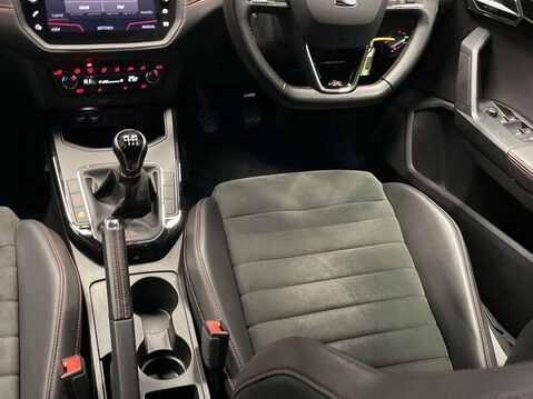 SEAT Arona 1.0 TSI GPF FR Sport SUV 5dr Petrol Manual Euro 6 (s/s) (115 ps) One Owner 8