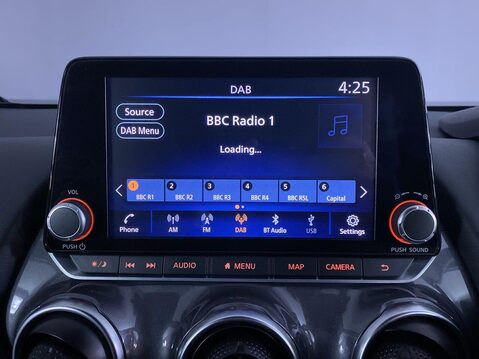 Nissan Juke 1.6 N-Connecta SUV 5dr Petrol Hybrid Auto Euro 6 (143 ps) 30