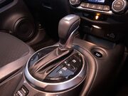 Nissan Juke 1.6 N-Connecta SUV 5dr Petrol Hybrid Auto Euro 6 (143 ps) 21