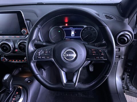 Nissan Juke 1.6 N-Connecta SUV 5dr Petrol Hybrid Auto Euro 6 (143 ps) 16