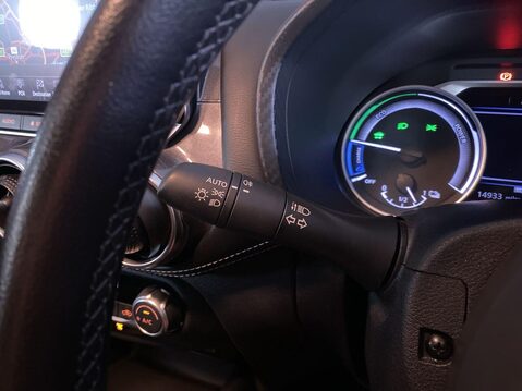 Nissan Juke 1.6 N-Connecta SUV 5dr Petrol Hybrid Auto Euro 6 (143 ps) 23