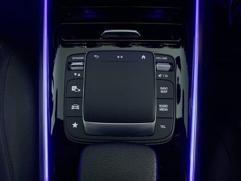 Mercedes-Benz EQA EQA 250+ 70.5kWh Sport SUV 5dr Electric Auto (190 ps) Cruise Control - DAB 32