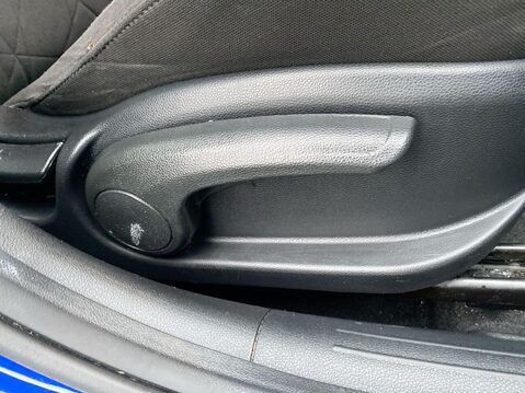 Hyundai BAYON 1.0 T-GDi MHEV SE Connect SUV 5dr Petrol Hybrid DCT Euro 6 (s/s) (100 ps) B 18