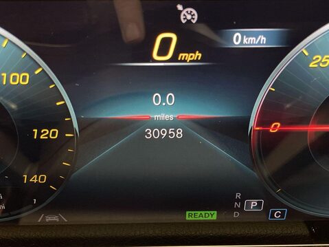 Mercedes-Benz EQA EQA 250 66.5kWh AMG Line (Premium) SUV 5dr Electric Auto (190 ps) Panoramic 27