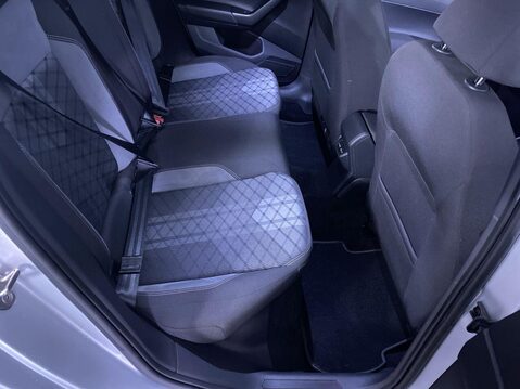 Volkswagen Polo 1.0 TSI R-Line Hatchback 5dr Petrol DSG Euro 6 (s/s) (110 ps) 19