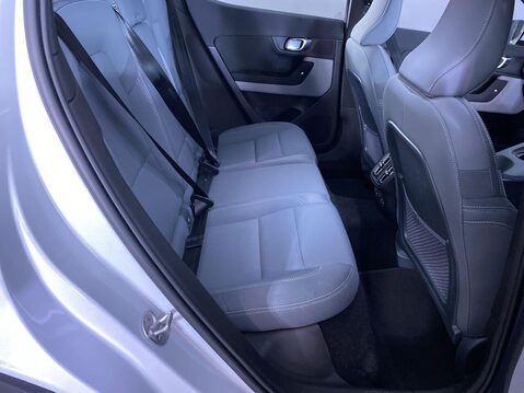 Polestar 2 Dual Motor 78kWh Long Range Fastback 5dr Electric Auto 4WDE (408 ps) 1 Owne 19