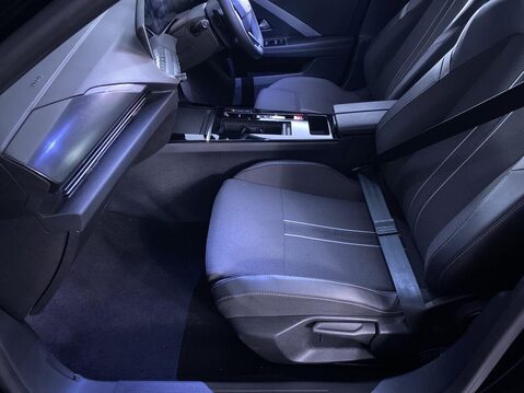 Vauxhall Astra 1.2 Turbo GS Sports Tourer 5dr Petrol Auto Euro 6 (s/s) (130 ps) 17