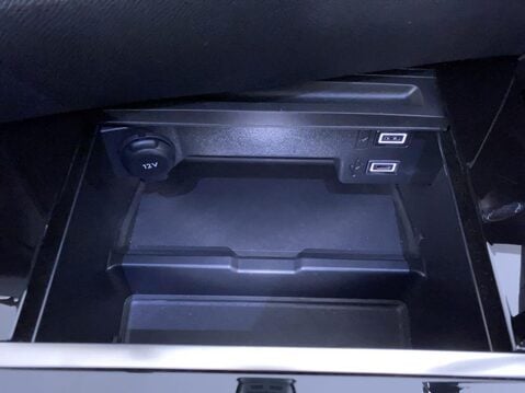 Vauxhall Astra 1.2 Turbo GS Sports Tourer 5dr Petrol Auto Euro 6 (s/s) (130 ps) 32