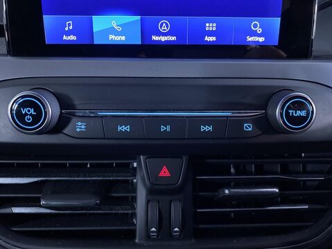 Ford Focus 1.0T EcoBoost ST-Line Hatchback 5dr Petrol Manual Euro 6 (s/s) (125 ps) 1 O 33