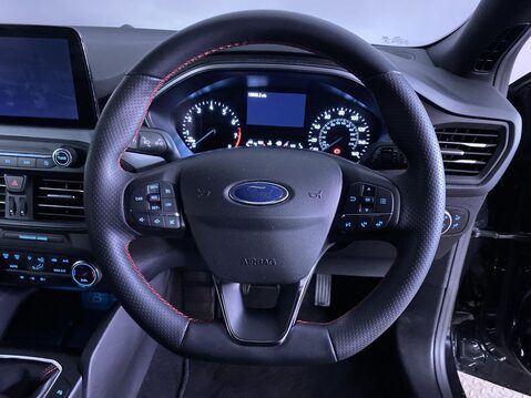 Ford Focus 1.0T EcoBoost ST-Line Hatchback 5dr Petrol Manual Euro 6 (s/s) (125 ps) 1 O 16