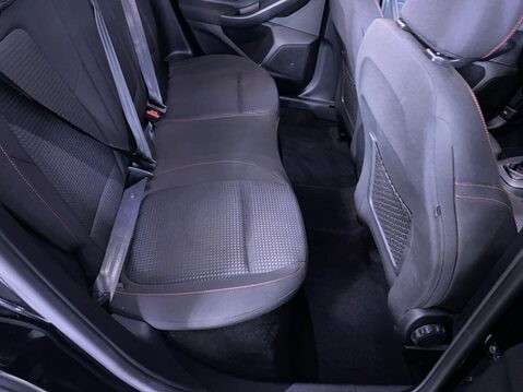 Ford Focus 1.0T EcoBoost ST-Line Hatchback 5dr Petrol Manual Euro 6 (s/s) (125 ps) 1 O 19
