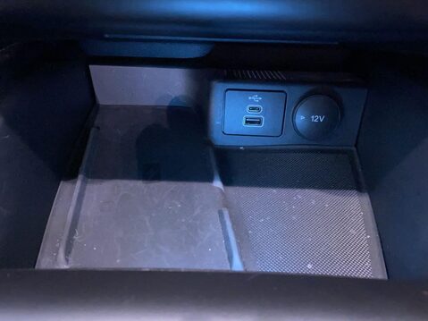 Ford Focus 1.0T EcoBoost ST-Line Hatchback 5dr Petrol Manual Euro 6 (s/s) (125 ps) 1 O 25