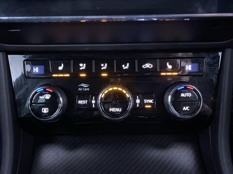 Skoda Superb 1.5 TSI ACT SportLine Plus Hatchback 5dr Petrol DSG Euro 6 (s/s) (150 ps) C 25