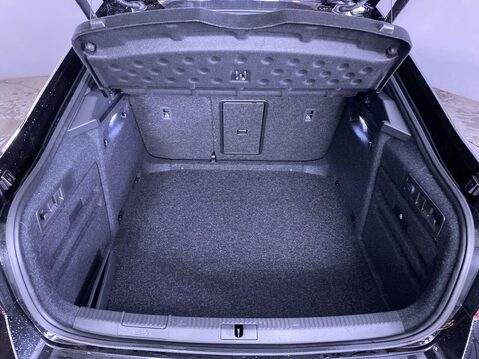 Skoda Superb 1.5 TSI ACT SportLine Plus Hatchback 5dr Petrol DSG Euro 6 (s/s) (150 ps) C 13