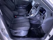 Volkswagen T-Roc 1.0 TSI Life SUV 5dr Petrol Manual Euro 6 (s/s) (110 ps) 15