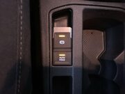 Volkswagen T-Roc 1.0 TSI Life SUV 5dr Petrol Manual Euro 6 (s/s) (110 ps) 25