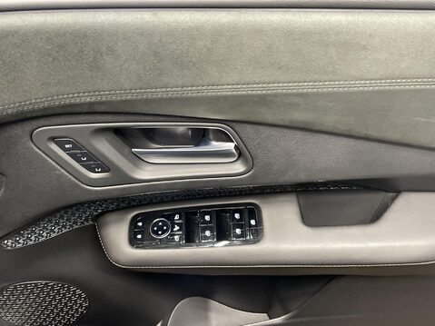 Nissan ARIYA 87kWh Evolve SUV 5dr Electric Auto 22kW Charger (242 ps) One Owner 25