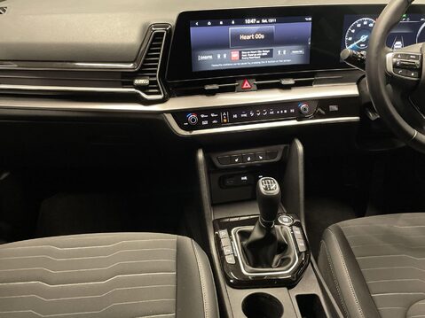 Kia Sportage 1.6 T-GDi MHEV 3 SUV 5dr Petrol Hybrid Manual Euro 6 (s/s) (157 bhp) 1 Owne 16