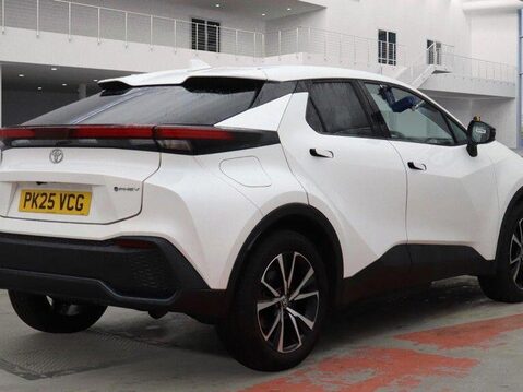 Toyota C-HR 2.0 VVT 13.6kWh Design SUV 5dr Petrol Plug-in Hybrid CVT Euro 6 (s/s) (223 4