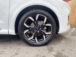 Ford Puma 1.0T EcoBoost MHEV ST-Line X SUV 5dr Petrol Hybrid DCT Euro 6 (s/s) (125 ps