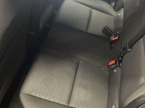 Kia Picanto 1.0 2 Hatchback 5dr Petrol Manual Euro 6 (66 bhp) Bluetooth 19