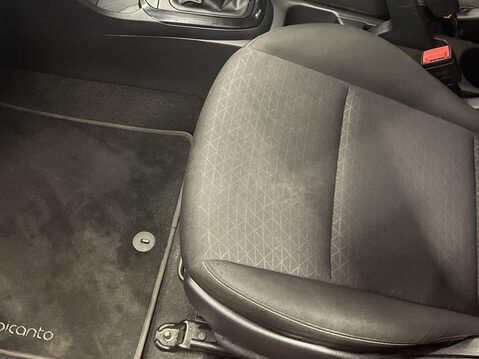 Kia Picanto 1.0 2 Hatchback 5dr Petrol Manual Euro 6 (66 bhp) Bluetooth 17