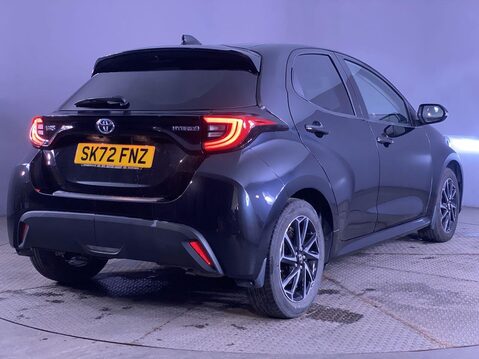 Toyota Yaris 1.5 VVT-h Design Hatchback 5dr Petrol Hybrid E-CVT Euro 6 (s/s) (116 ps) DA 8