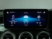 Mercedes-Benz GLC 2.0 GLC220d AMG Line (Premium) SUV 5dr Diesel G-Tronic+ 4MATIC Euro 6 (s/s) 33